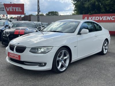 BMW 325i 3000-es. 6 HENGERES!