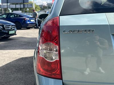 CHEVROLET LACETTI SW 1.6 16V Elite Magyarországi. Klíma. Vonóhorog. Téli-nyári garnitúra!