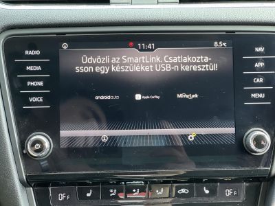 SKODA OCTAVIA 1.4 TSI Style DSG M.o.-i. sérülésmentes. CARPLAY!