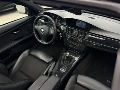 BMW 320d Napfénytető Xenon Ülésfűtés Combtámasz Navi PDC