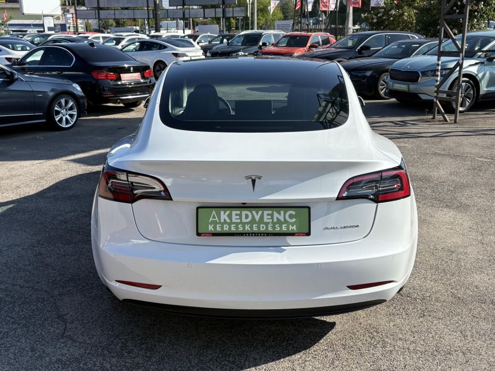 TESLA MODEL 3 Long Range AWD (Automata) mátrix LED. hőszivattyú. garanciális. premium hifi. 500km-es hatótáv!