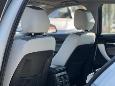 BMW 116i Magyarország 129e km Vezérlés+csapágysor cserélve!