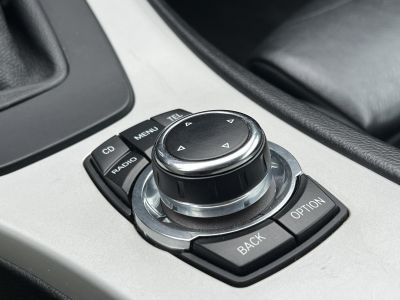 BMW 325i (Automata) Xenon Tempomat Ülésfűtés Bluetooth Navi PDC