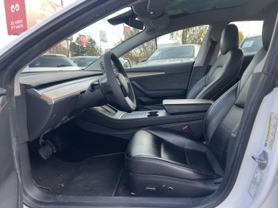 TESLA MODEL 3 Long Range AWD (Automata) FACELIFT. hőszivattyú. premium hifi. mátrix LED!