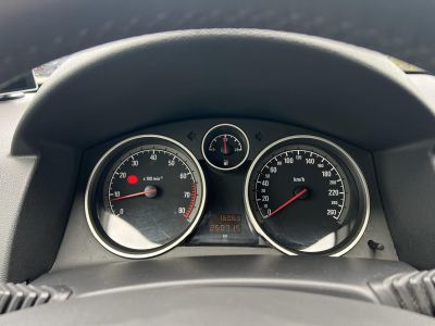 OPEL ASTRA H Caravan 1.8 Cosmo M.o.-i. Klíma Tempomat Tolatóradar!
