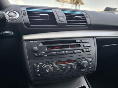 BMW 118d Friss műszaki! Xenon Tempomat Digitklíma Tolatóradar