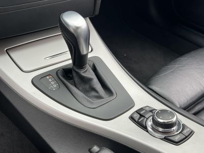 BMW 325i (Automata) Xenon Tempomat Ülésfűtés Bluetooth Navi PDC