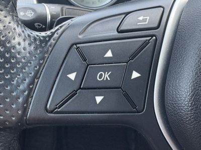 MERCEDES-BENZ E 220 BlueTEC (BlueEFFICIENCY) Avantgarde 9G-TRONIC Klíma Tempomat Bluetooth Parkradar El.ablak AMG-Pack!