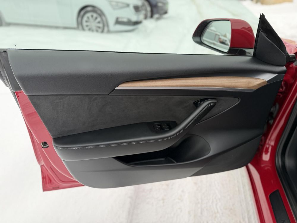 TESLA MODEL 3 Long Range AWD (Automata) 54e km. mátrix LED. hőszivattyú. premium hifi. gyönyörű állapot!