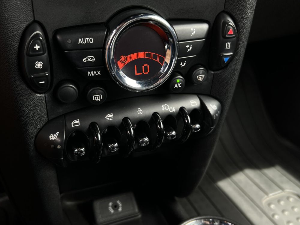 MINI MINI COOPER Cabrio 1.6 Tempomat Ülésfűtés Digitklíma Barna bőr Friss vezérlés!