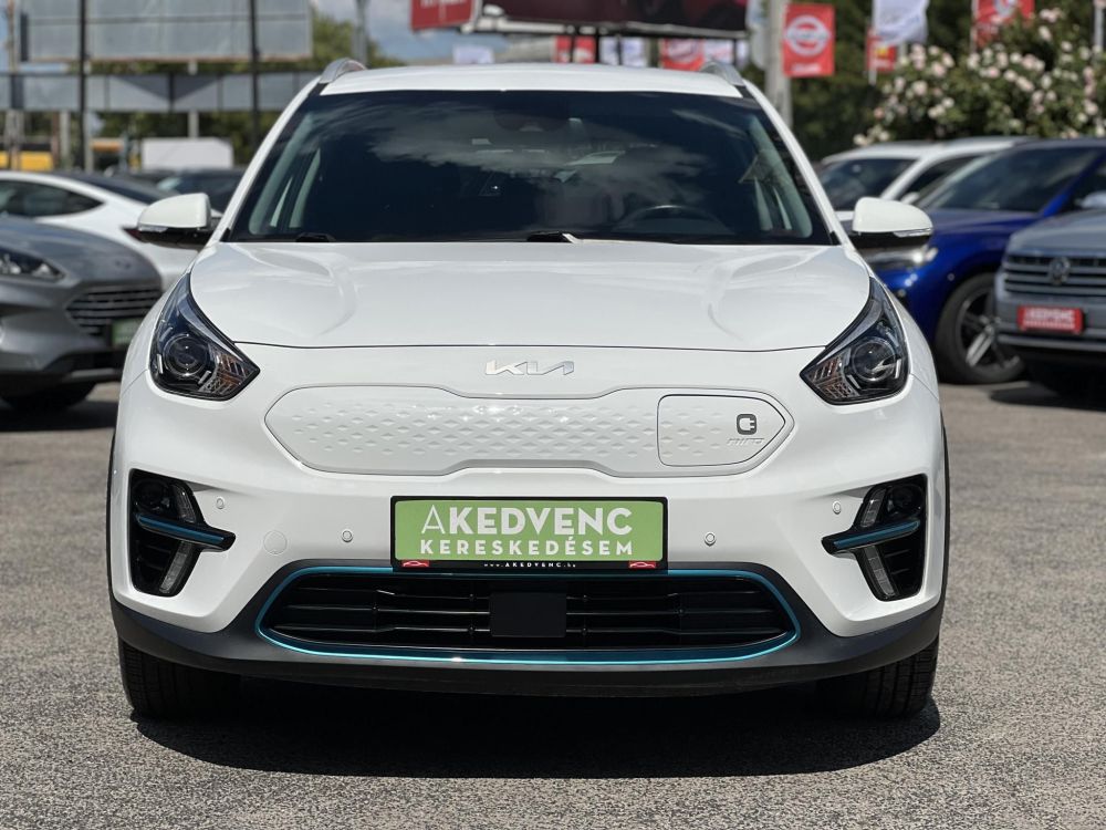KIA NIRO e-Niro 39kWh Silver 73e km. távtartó. sávtartó. ülésfűtés. félbőr. CARPLAY!