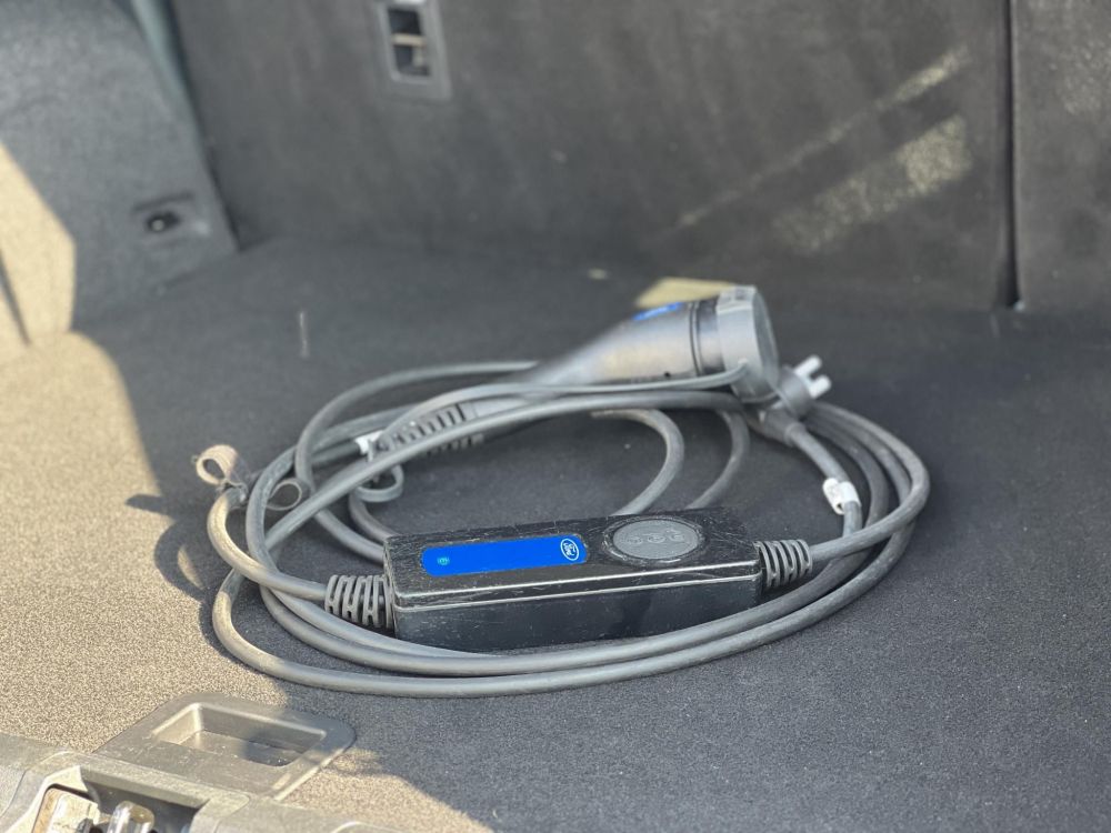 FORD KUGA 2.5 PHEV Titanium X CVT 94e km. Tempomat Ülésfűtés CarPlay Kamera Bluetooth