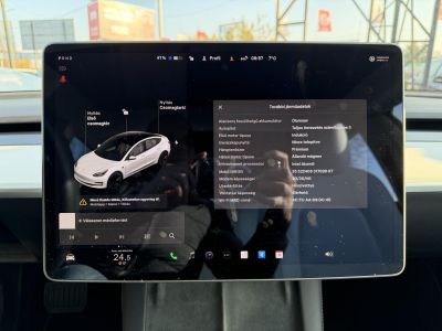 TESLA MODEL 3 Long Range AWD (Automata) FSD. FEHÉR BELSŐ. Perf BOOST. garanciális. hőszivattyú. vonóhorog!