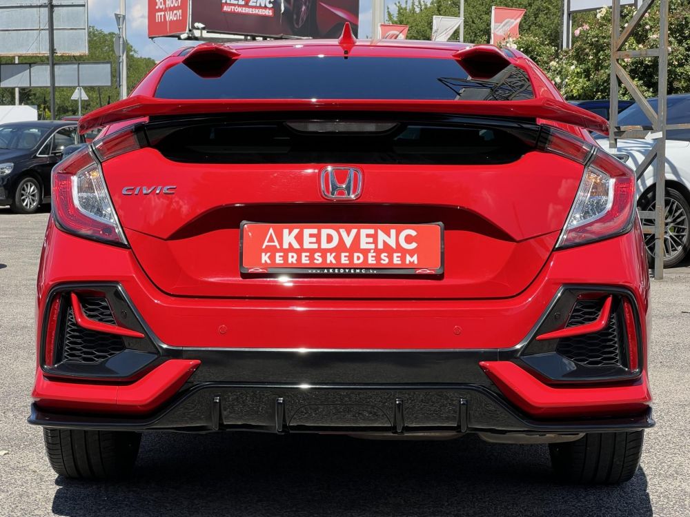 HONDA CIVIC 1.0 T Executive Sport Line 65e km. Magyarországi. 2 tulajdonos. Teljes szerviztörténet!