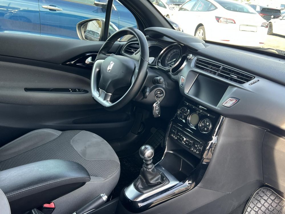 CITROEN DS3 1.6 THP Sport Tempomat Digitklíma Kamera Szervizelt!