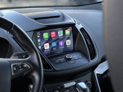 FORD KUGA 2.0 TDCi Titanium Technology AWD Magyarországi Gyári fényezés Carplay Szervízelt Vonógorog!