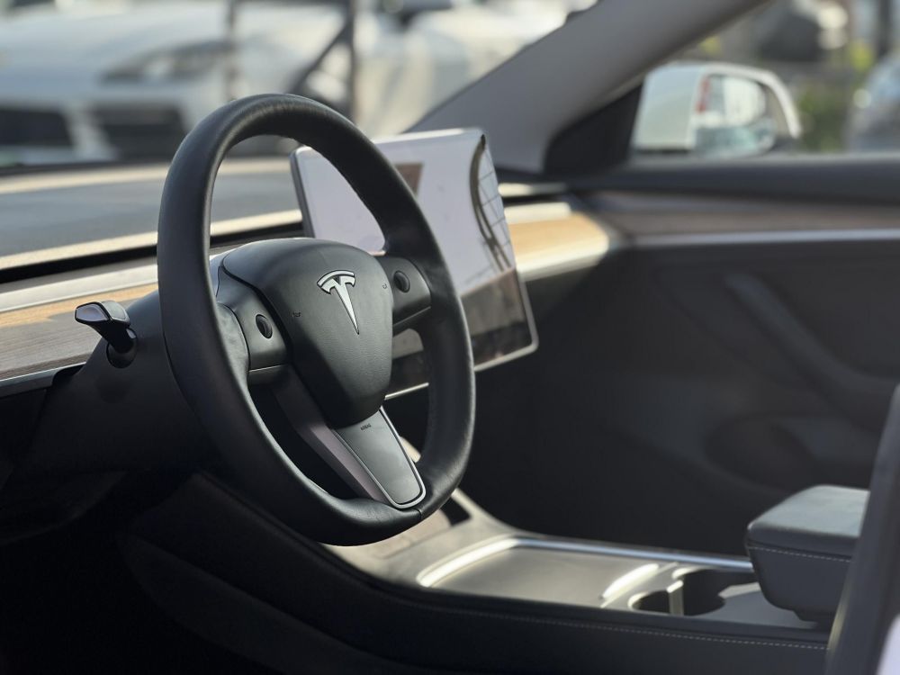 TESLA MODEL 3 Long Range AWD (Automata) 95e km. hőszivattyú. mátrix LED. garanciális!