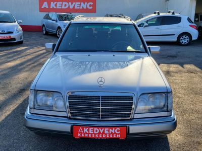 MERCEDES-BENZ E 220 T Automata Klíma 4x.elablak Frissen szervizelt! Friss műszaki!