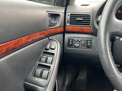 TOYOTA AVENSIS 2.0 Sol Executive (Automata) Tempomat Digitklíma Ülésfűtés Bőr Téli-nyári gumi!