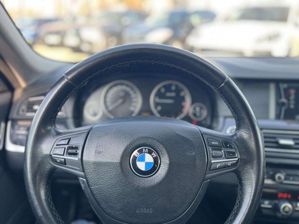 BMW 520d Touring (Automata) Tempomat Ülésfűtés Bluetooth Manuál 6 A LEGJOBB ÁRON!