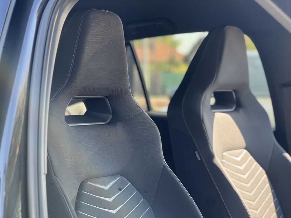 CUPRA BORN 58 kWh 64e km. 400 km hatótáv. ülésfűtés. CARPLAY!