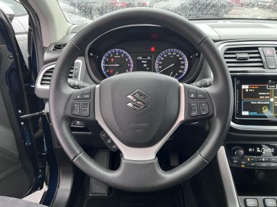 SUZUKI SX4 S-CROSS 1.4T GL+ M.o.-i. 1.tul. 59e km. kitűnő állapot! Carplay
