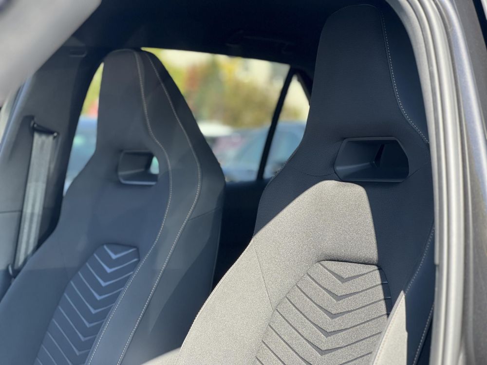 CUPRA BORN 58 kWh 64e km. 400 km hatótáv. ülésfűtés. CARPLAY!