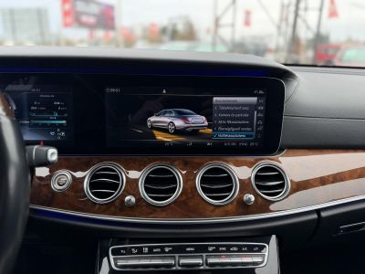 MERCEDES-BENZ E 220 d 9G-TRONIC Megkímélt állapot. LED Holttér HUD Carplay Fakormány 360kamera