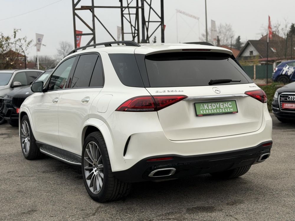 MERCEDES-BENZ GLE 350 de 4Matic 9G-TRONIC Plug-in hybrid AMG csomag. LED Burmester Távtartó Táblafelismerő Holttér Sávtartó Carplay