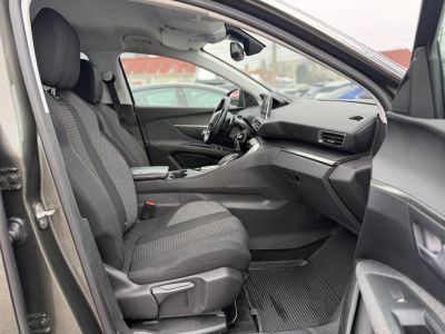 PEUGEOT 3008 1.6 BlueHDi Allure EAT6 Teljes szerviztörténet. Carplay. radar. tempomat. 8 gumi