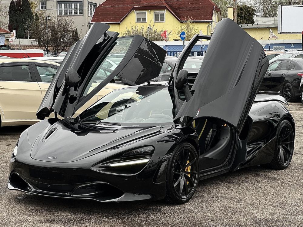MCLAREN 720S Alcantara belső. carbon pack. Bowers&Wilkins hangrendszer