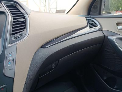 HYUNDAI SANTA FE 2.2 CRDi Premium (Automata) Klíma Tempomat Bluetooth 182e km! 4AWD Ajándék olajcsere!