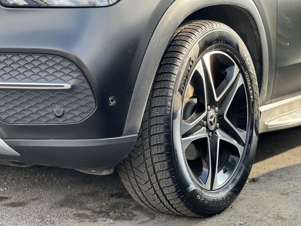 MERCEDES-BENZ GLE-OSZTÁLY GLE 300 d 4Matic 9G-TRONIC M.o.-i. márkaszervizelt. burmester. űléshűtés. memória. vonóhorog. carplay