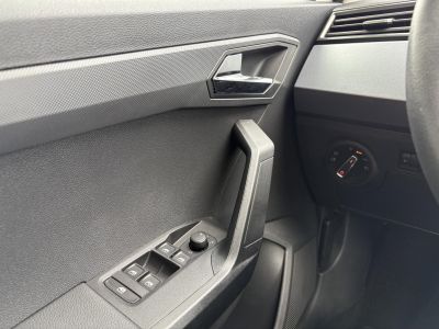 SEAT ARONA 1.0 TSI Style DSG 52e km. M.o.-i. 1.tul. Megkímélt!