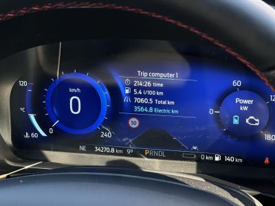 FORD KUGA 2.5 PHEV ST-Line CVT 34e km. sérülésmentes. márkaszervizelt. head-up. gyönyörű állapot!