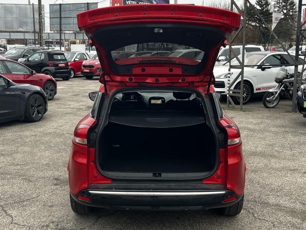 RENAULT CLIO Grandtour 0.9 TCe Generation Limited M.o.-i. 1.tul. 44e km!