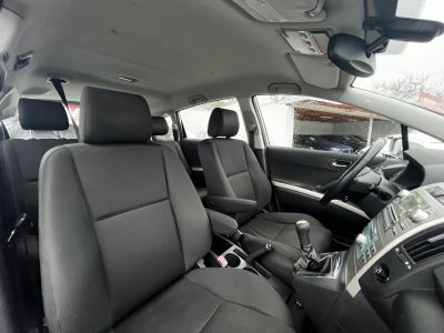 TOYOTA COROLLA VERSO 1.8 Linea Sol 7 személyes frissen szervizelt. tempomat. digit klíma. vonóhorog