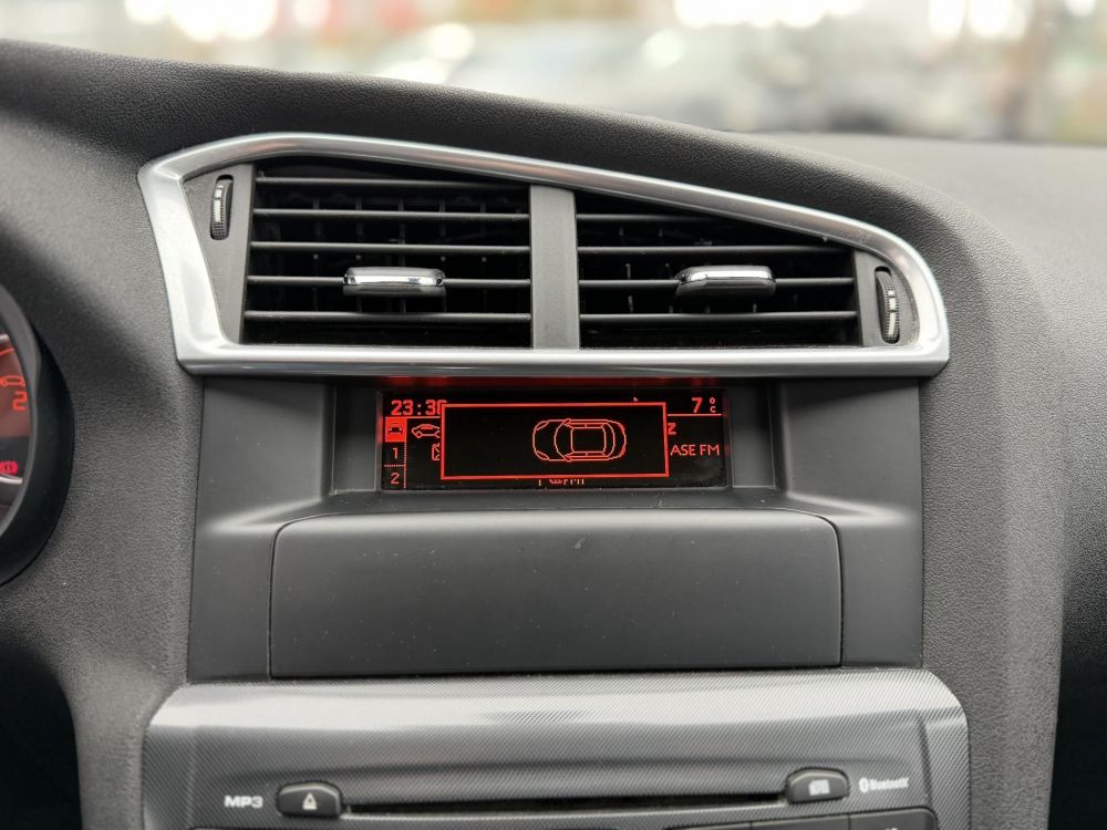 CITROEN C4 1.6 e-HDi Exclusive Masszázs ülés. Kitűnő állapot. Friss műszaki vizsga. Téli-nyári gumi!