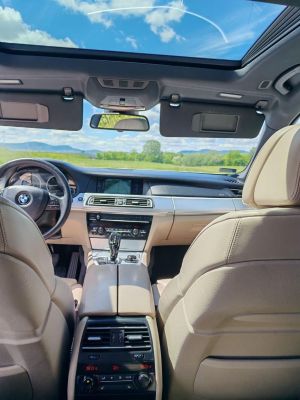 BMW 730d (Automata) M-sport Xenon Napfénytető Vajbőr Üléshűtés HUD Rendszeresen szervizelt!
