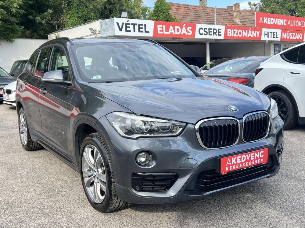 BMW X1 xDrive20i (Automata) M.o.-i. 1.tul. Márkaszervizelt!