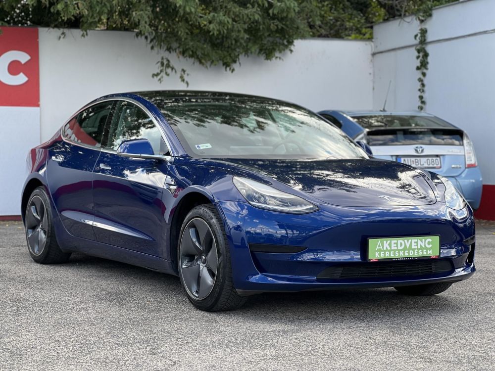 TESLA MODEL 3 Standard Range Plus Aut 123e km. garanciális akkumulátor és hajtás. magyar rendszámos!