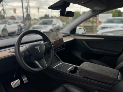TESLA MODEL Y Performance AWD (Automata) 138e km. AMD Ryzen. mátrix LED. hőszivattyú. magyar rendszámos. garanciális!