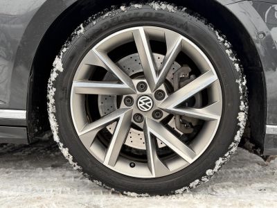 VOLKSWAGEN PASSAT VIII Variant 2.0 TSI BMT Highline 4Motion DSG R-line 280LE. Magyarországi. 115e km. Téli-nyári kerék garnitúra!
