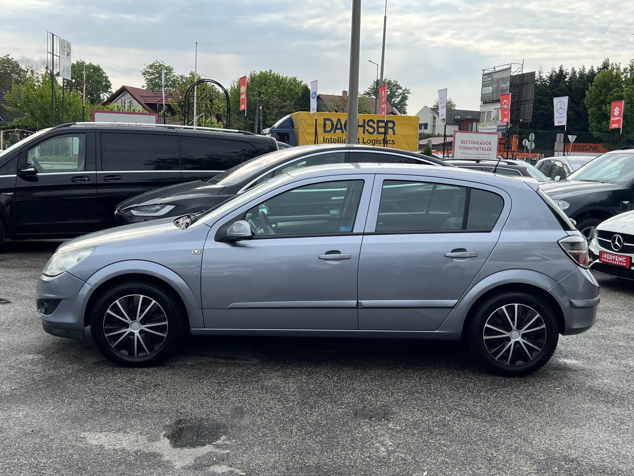 OPEL ASTRA H 1.6 Enjoy 161e km. Magyarországi. Klíma. Váltózár. 2 gyári kulcs!