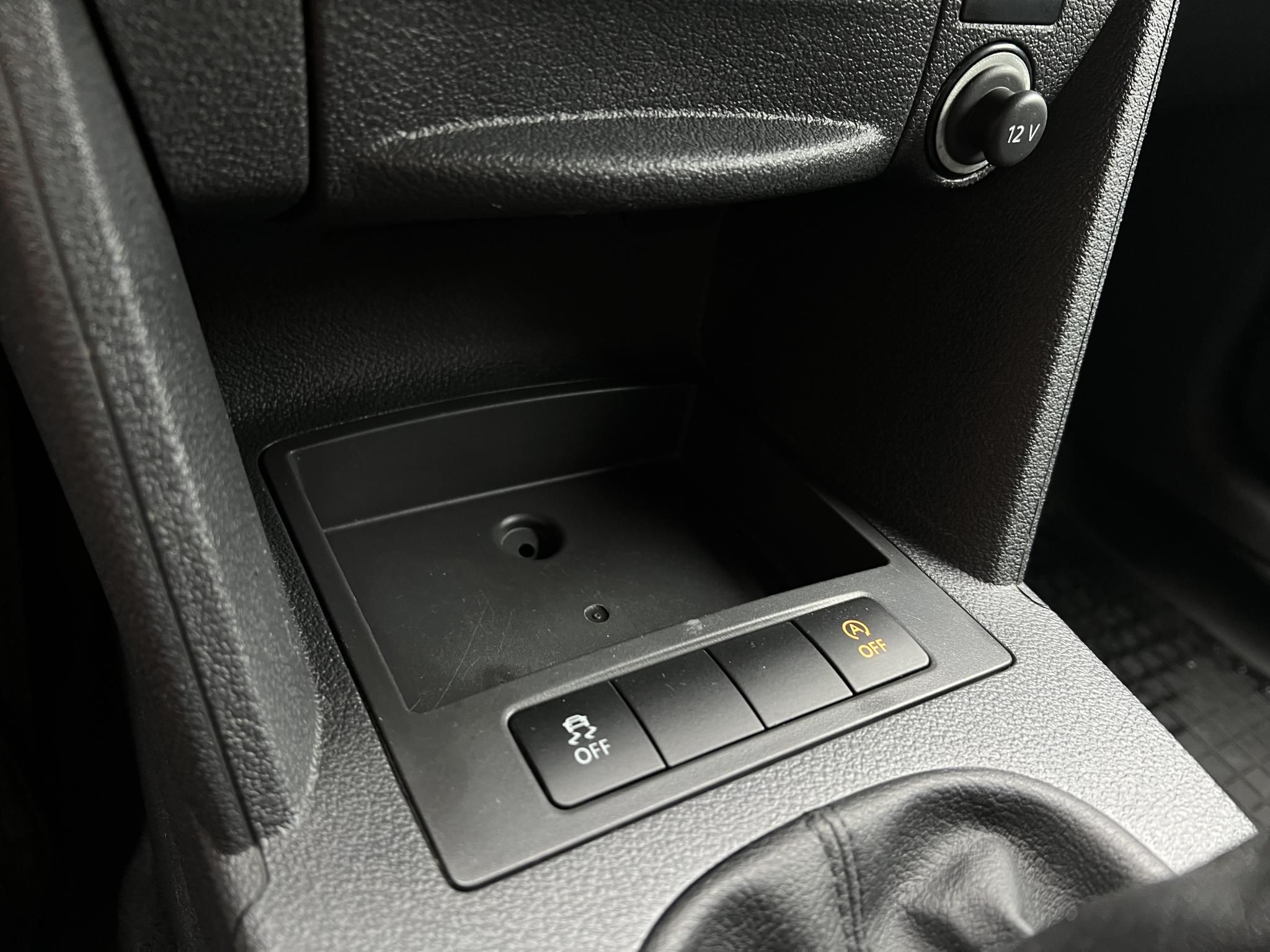 VOLKSWAGEN CADDY 1.6 CR TDI BlueMotion M.o.-i. Klíma Tempomat Bluetooth Téli-Nyári Áfás