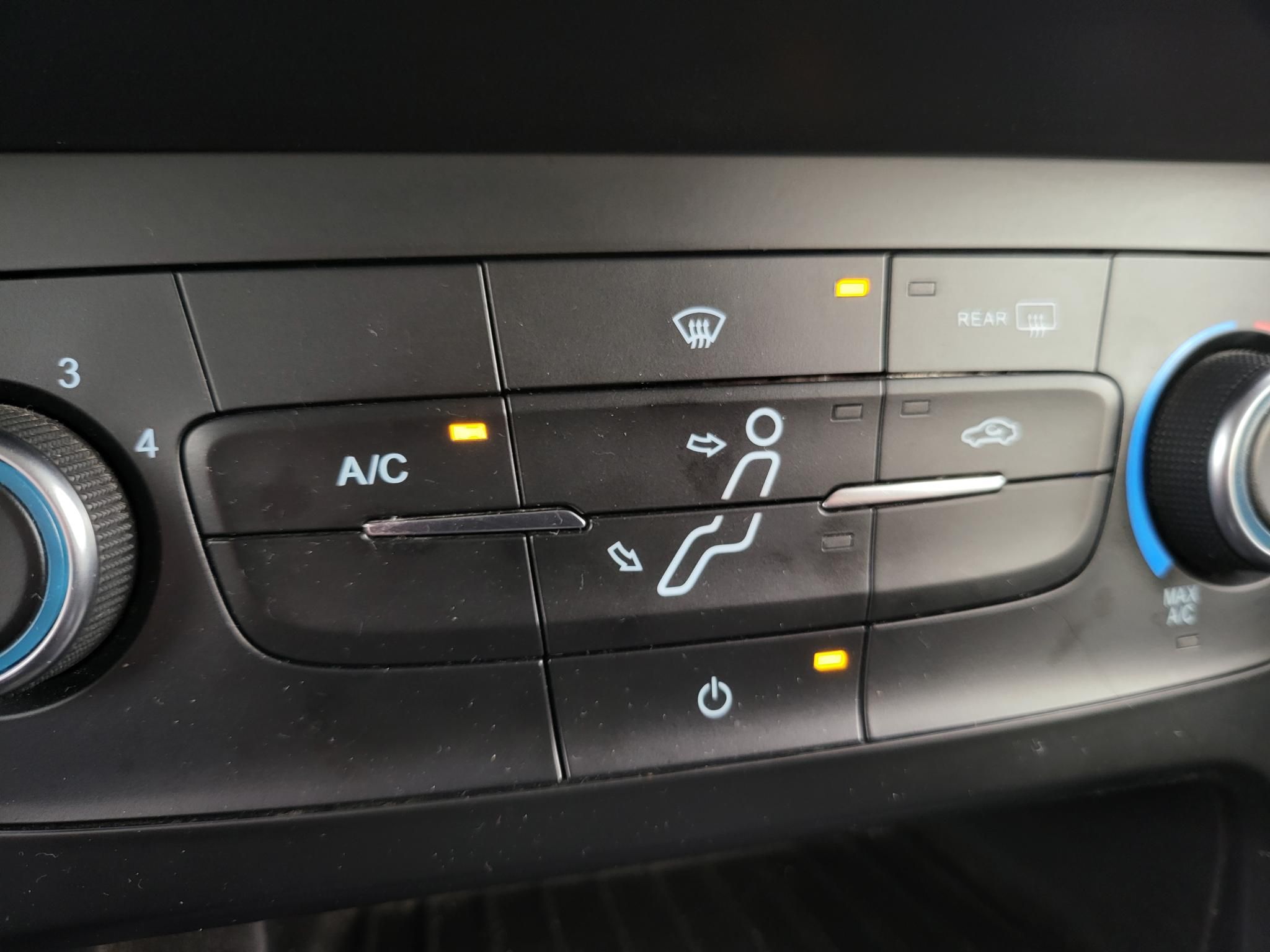 FORD FOCUS Van 1.6 TDCi Trend ÁFÁS. 5szem tgk!. klíma. 1.5diesel. szép állapot