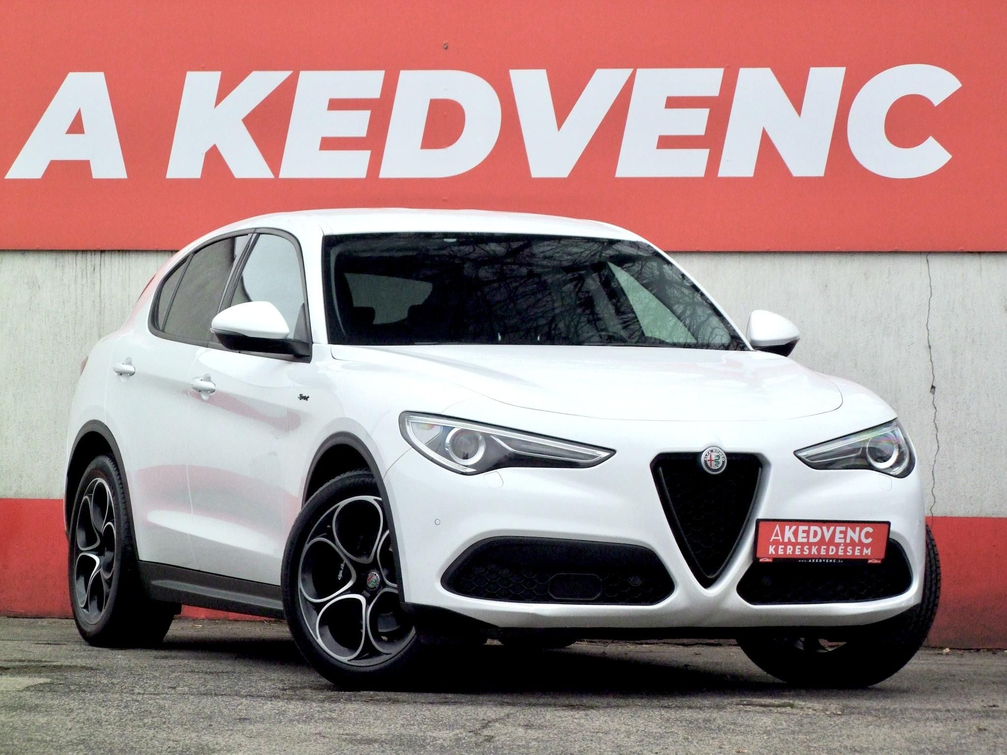 ALFA ROMEO STELVIO 2.2 D(Automata) Sprint LED Távtartó Sávtartó Navigáció Keyless Kamera Félbőr
