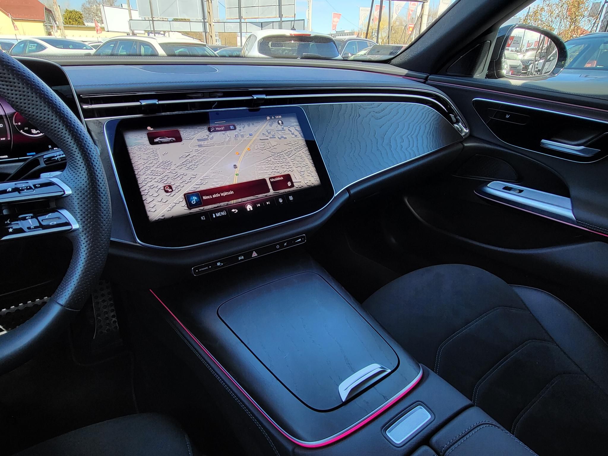 MERCEDES-BENZ E 200 9G-TRONIC Mild hybrid drive AMG Night Edition garanciális