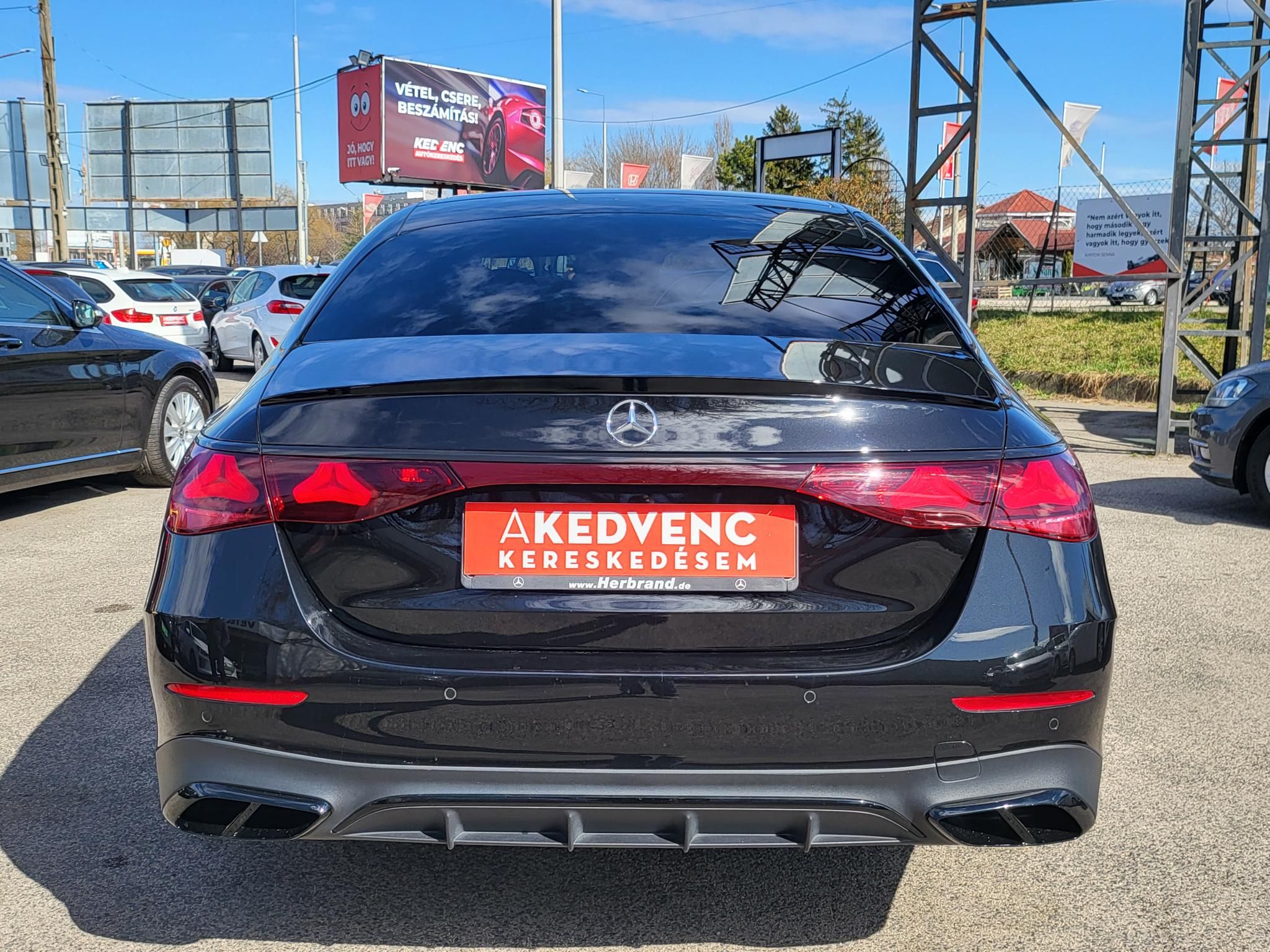 MERCEDES-BENZ E 200 9G-TRONIC Mild hybrid drive AMG Night Edition garanciális
