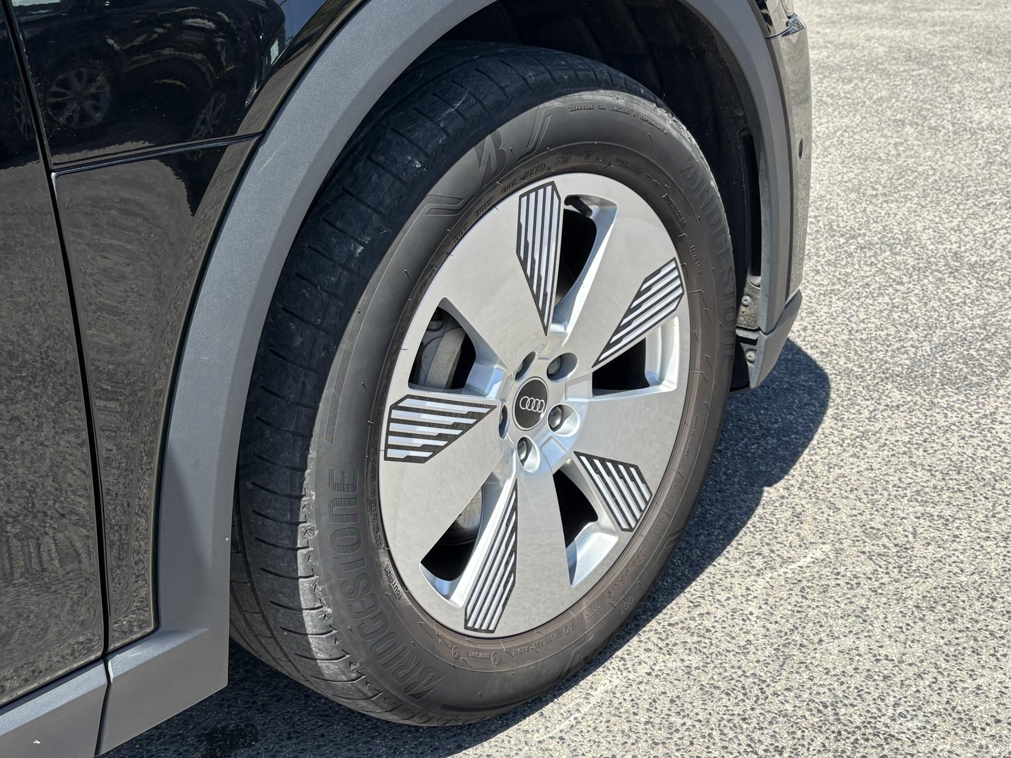 AUDI E-TRON 50 Advanced quattro (Automata) 30e km. LED Ülésfűtés Virtual Cockpit Kamera Keyless Navi 2 gyári kulcs!